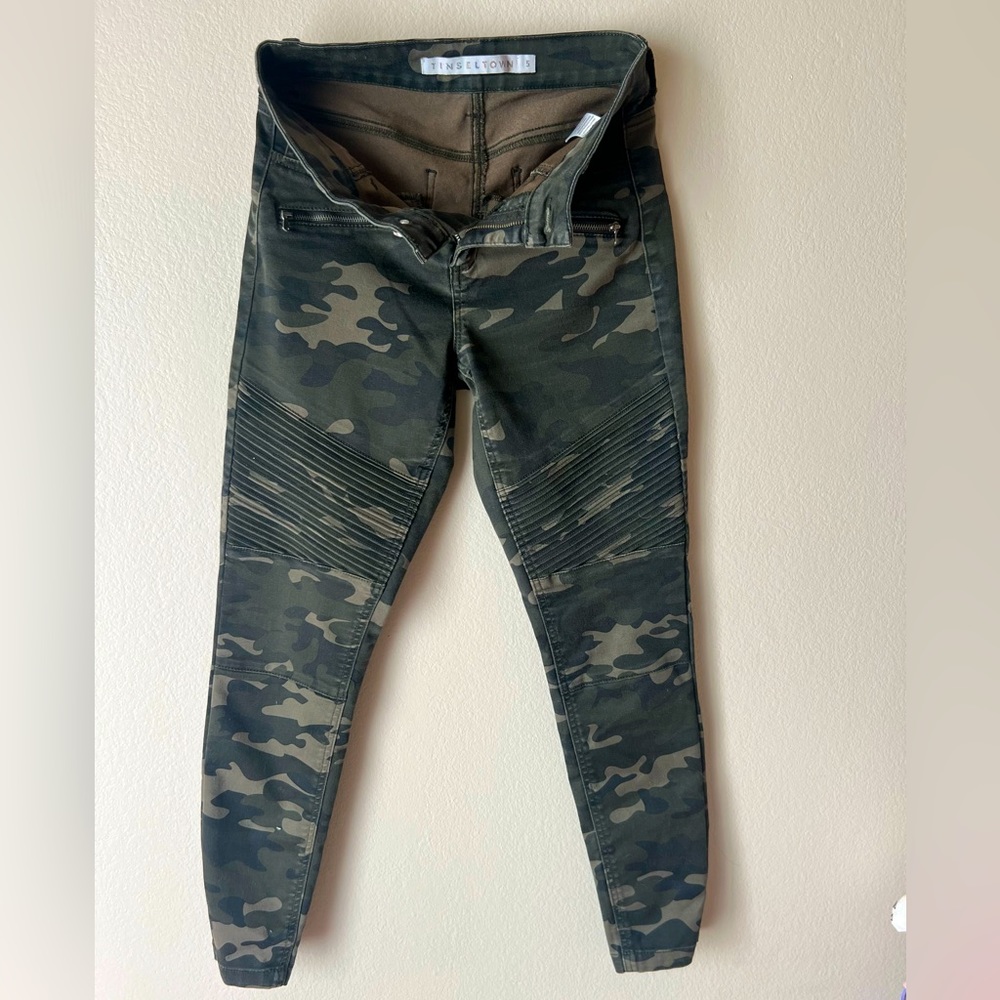 Camo Mid-Rise Jeans